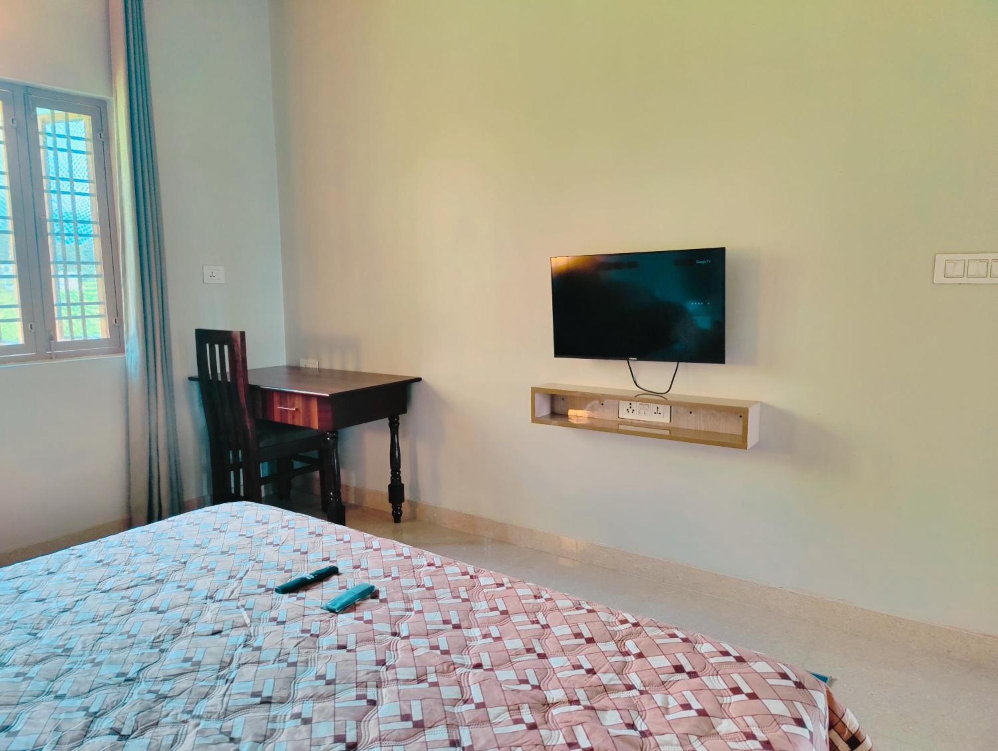Hoztel Jollygrrant Doon Hostel Rani Pokhri Bagian luar foto